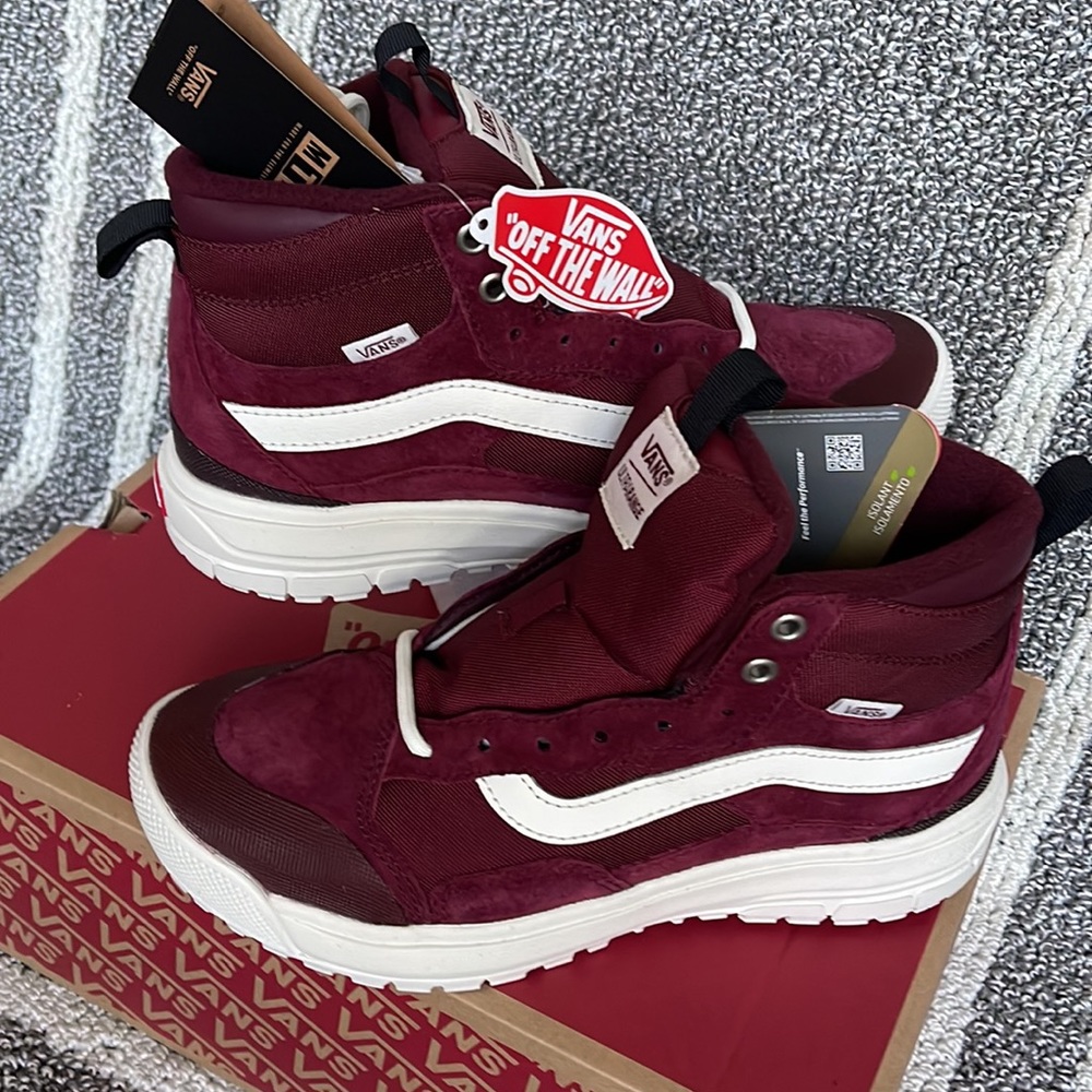 Vans Ultrarange Exo Hi Pomegranate/Port WMNS - Picture 12 of 16